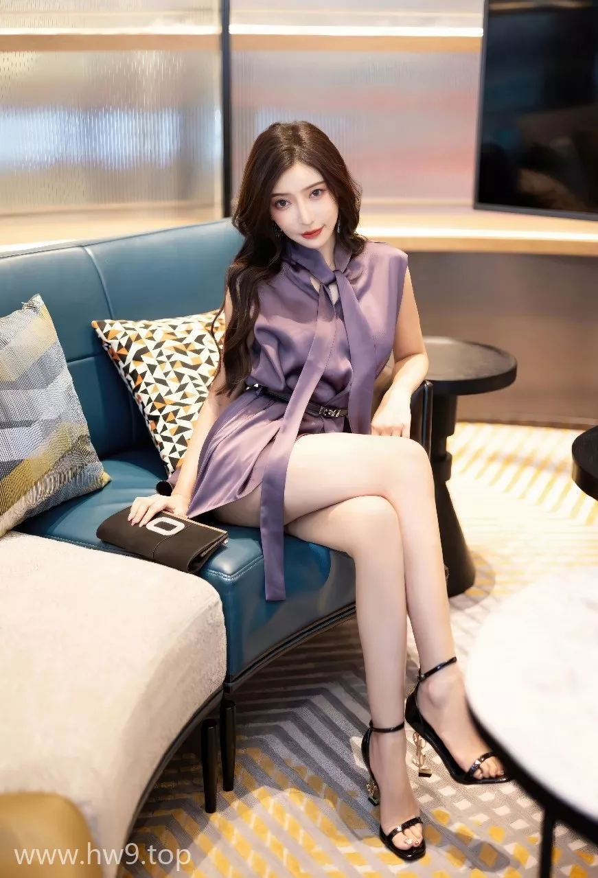 Xiuren图片丨秀人模特王馨瑶yanni_No.7462期图集欣赏