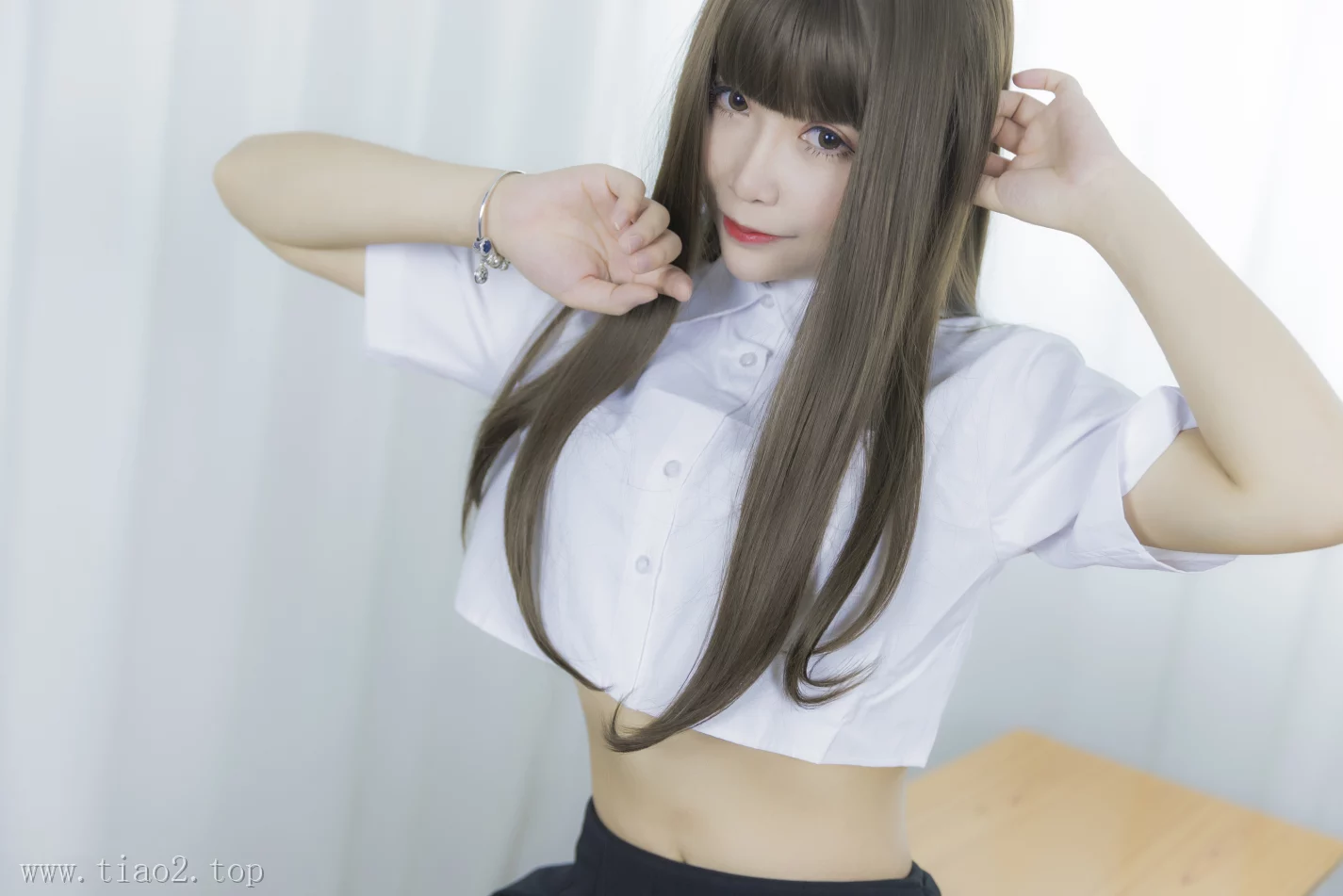 cosplay图片丨Coser抱走莫子aa等你下课,后续剧情真精彩