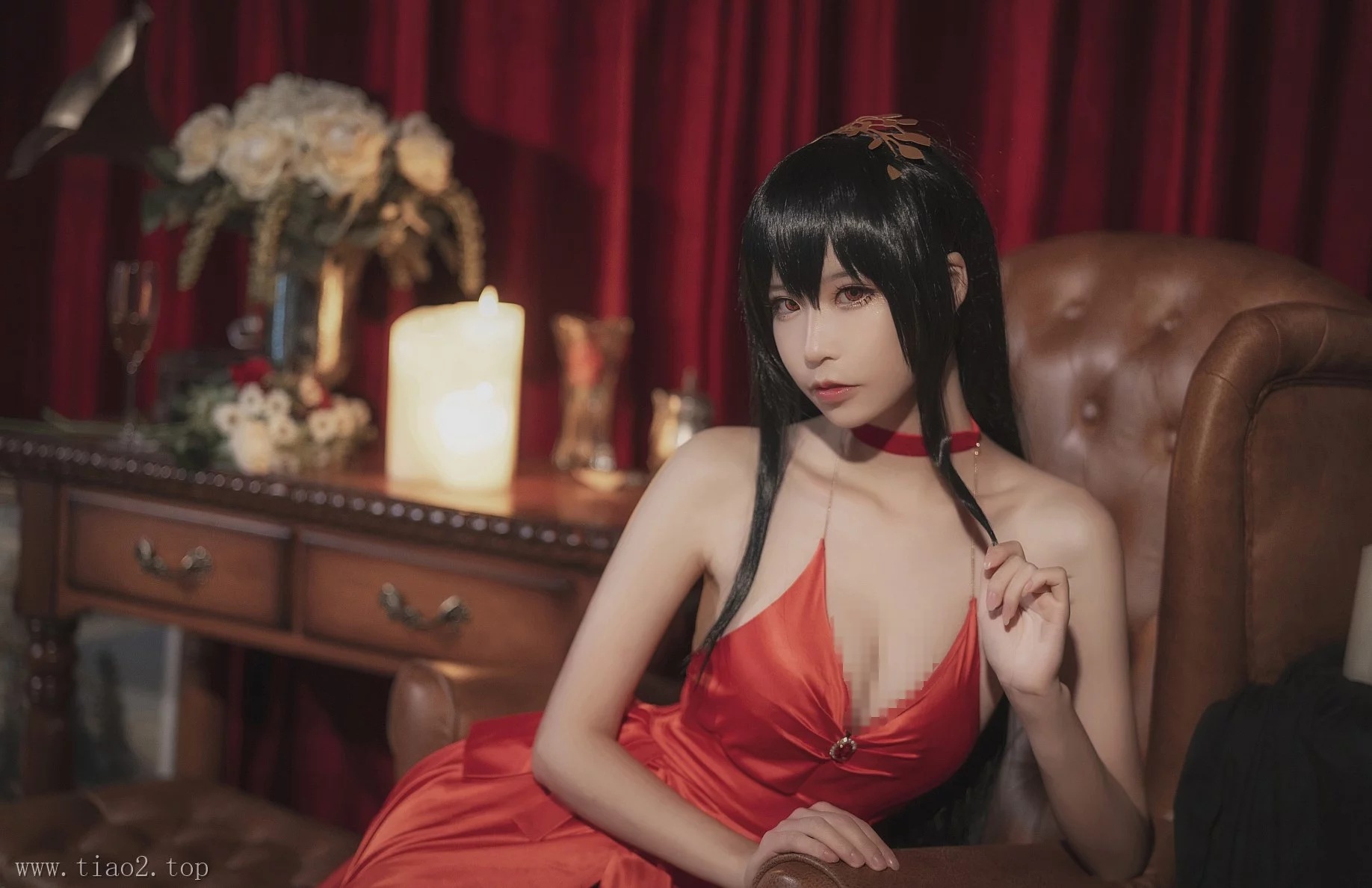 cosplay图片丨Coser爱老师_PhD多久没更新?附cos碧蓝航线 大凤毒苹果礼服赏析