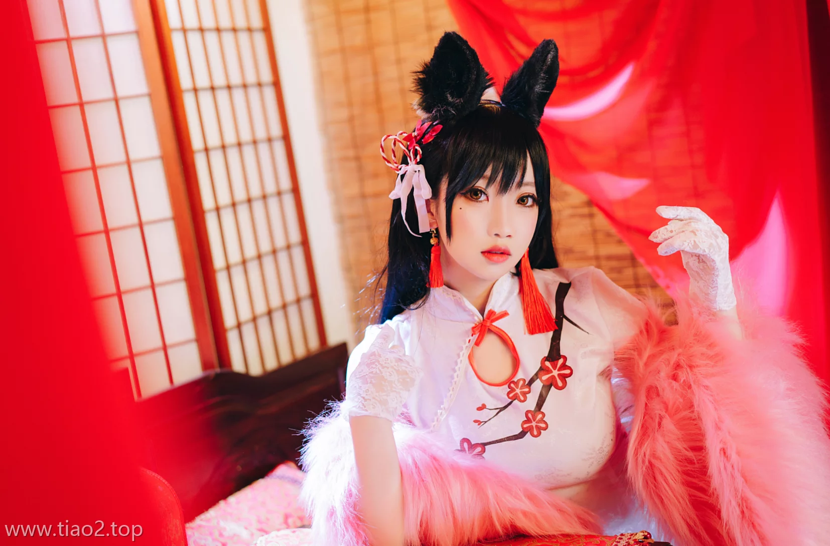 cosplay图片丨Coser鬼畜瑶在不在w摄影作品集:爱宕旗袍赏析