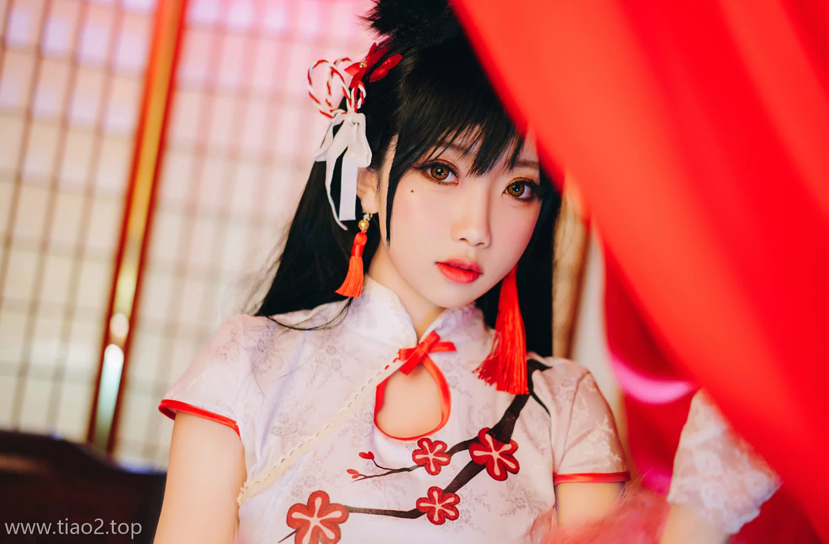 cosplay图片丨Coser鬼畜瑶在不在w摄影作品集:爱宕旗袍赏析