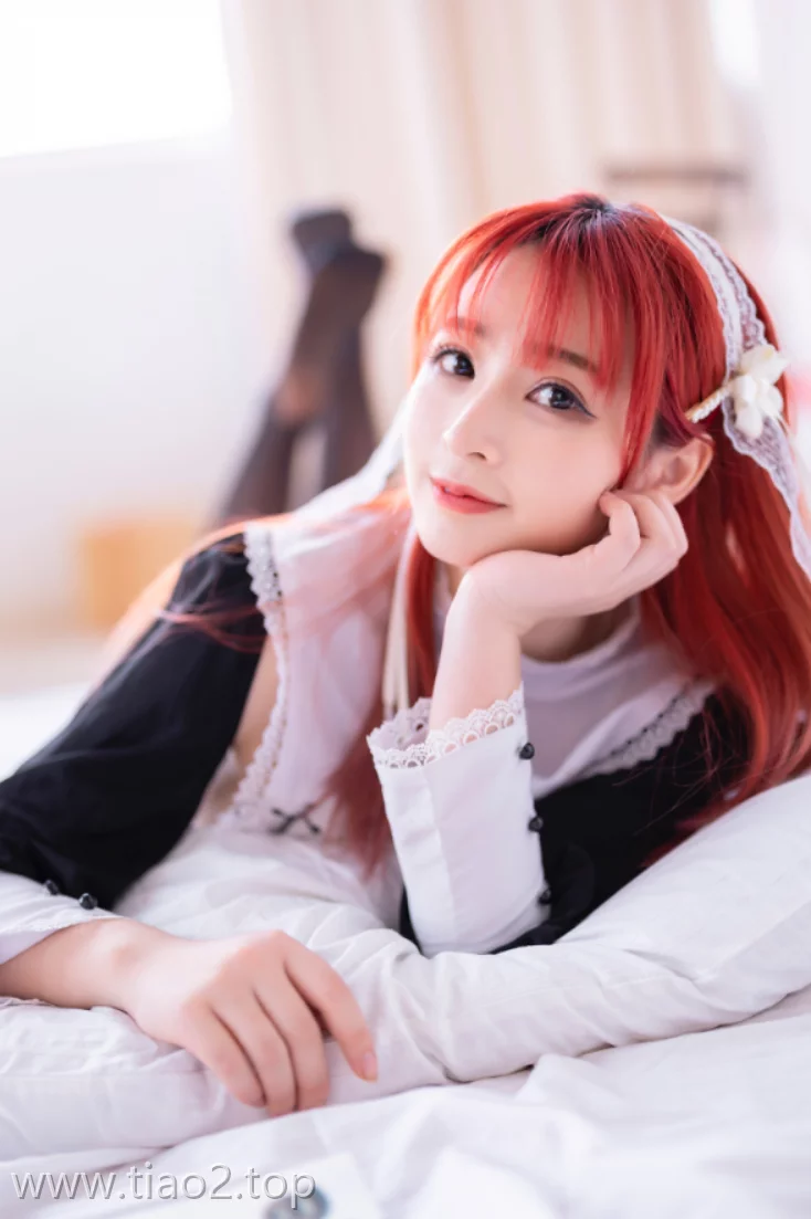 cosplay图片丨Coser叉子宝宝照片集:cos修女赏析