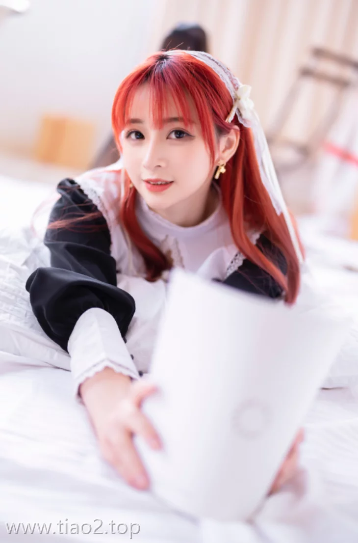 cosplay图片丨Coser叉子宝宝照片集:cos修女赏析