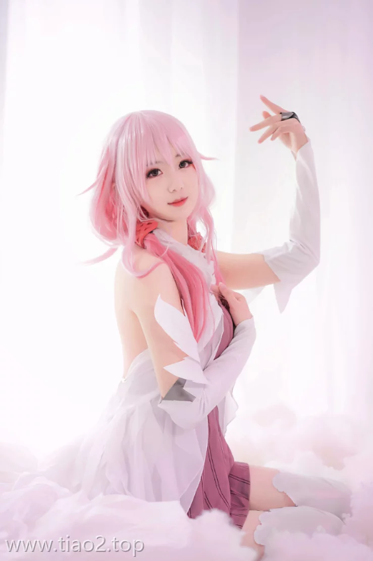 花颜揭秘:为什么弥音音ww-ALTER EGO系列cosplay图片这么火?