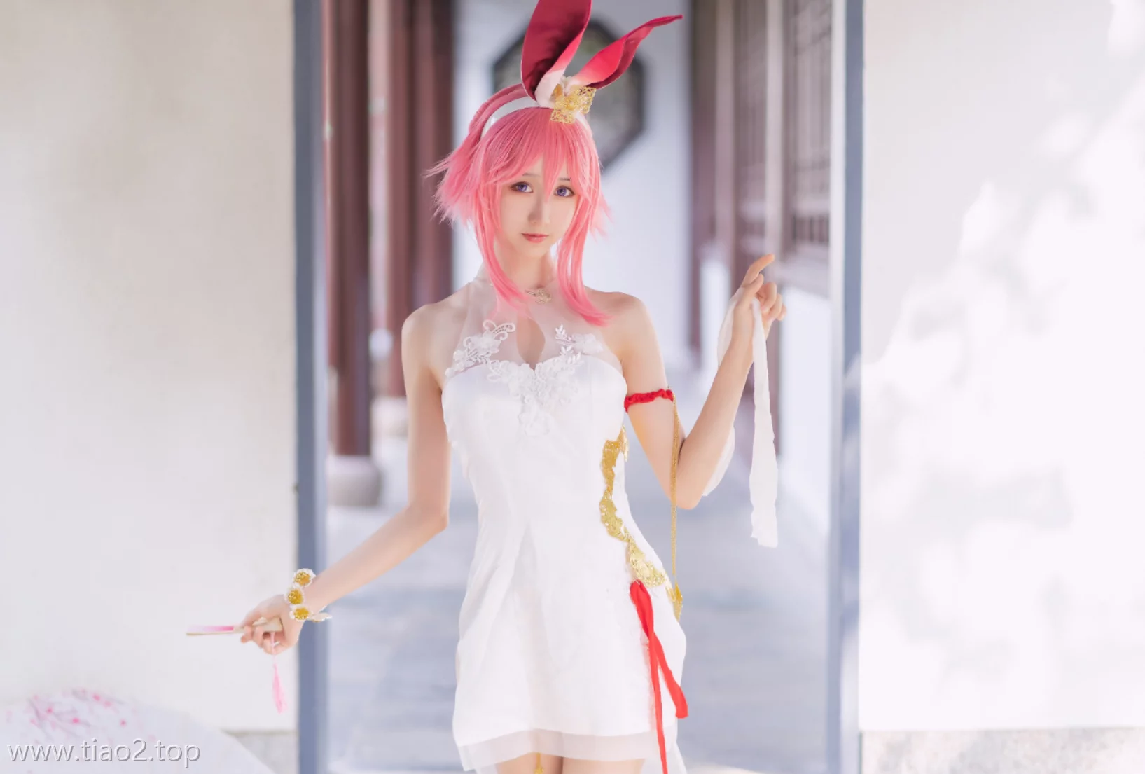 惊艳!木绵绵OwO八重樱旗袍cosplay图片大揭秘