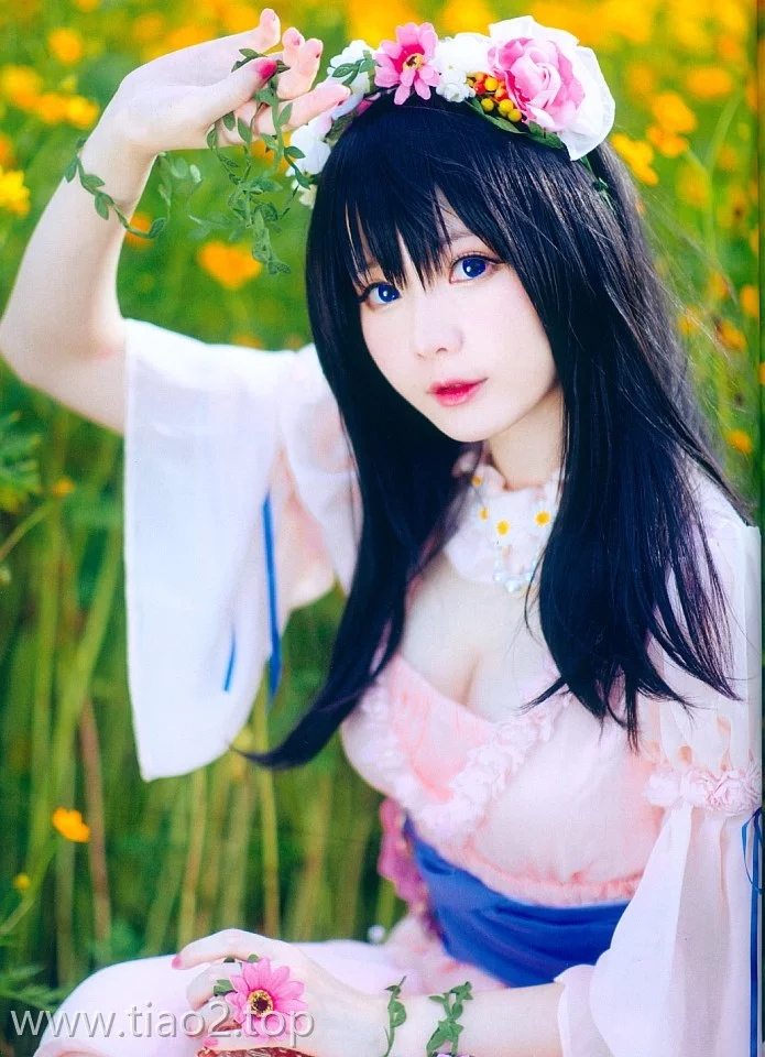 cosplay图片丨Coser霜月shimo的介绍及图片集:Bright Love赏析