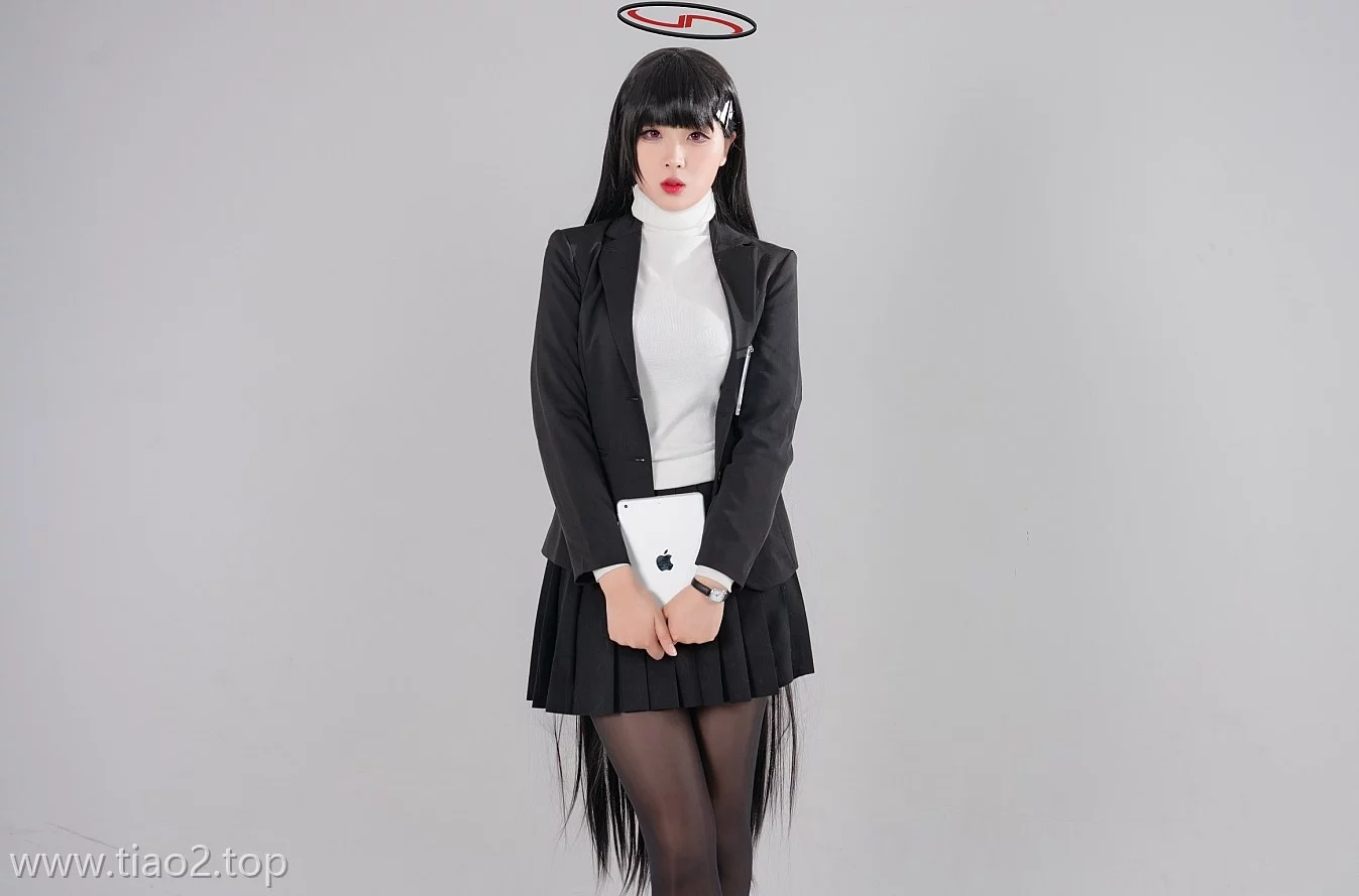 cosplay图片丨Coser轩萧学姐资料介绍和高清图片集:碧蓝档案 莉音