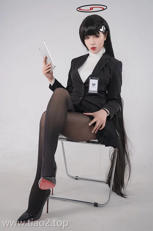 cosplay图片丨Coser轩萧学姐资料介绍和高清图片集:碧蓝档案 莉音