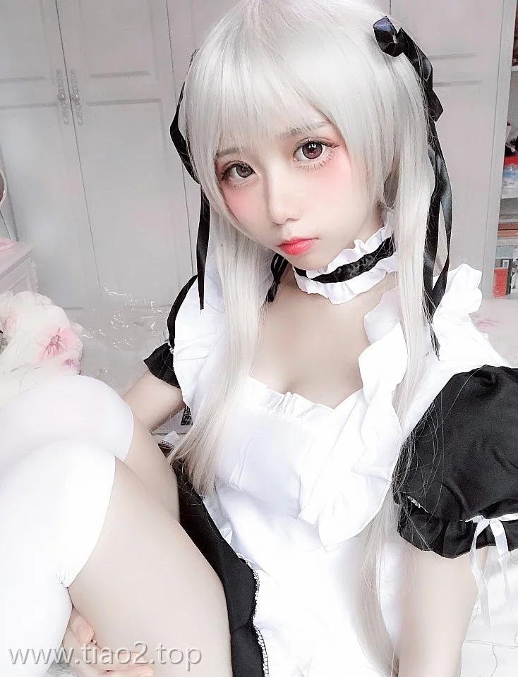 cosplay图片丨Coser果咩酱w个人资料及cos春野苍穹赏析