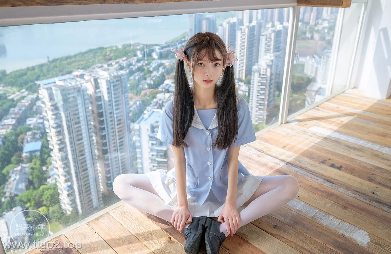 刚刷到就恋爱了!赤西夜夜双马尾JK,阳光下这颜值谁能拒绝~