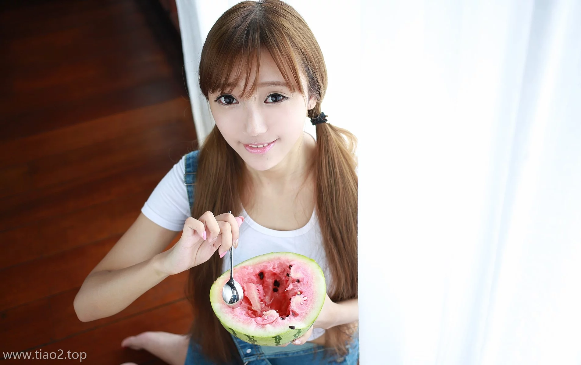 Xiuren王馨瑶yanni_Vol.008:别样风情,萌妹也可以很高级