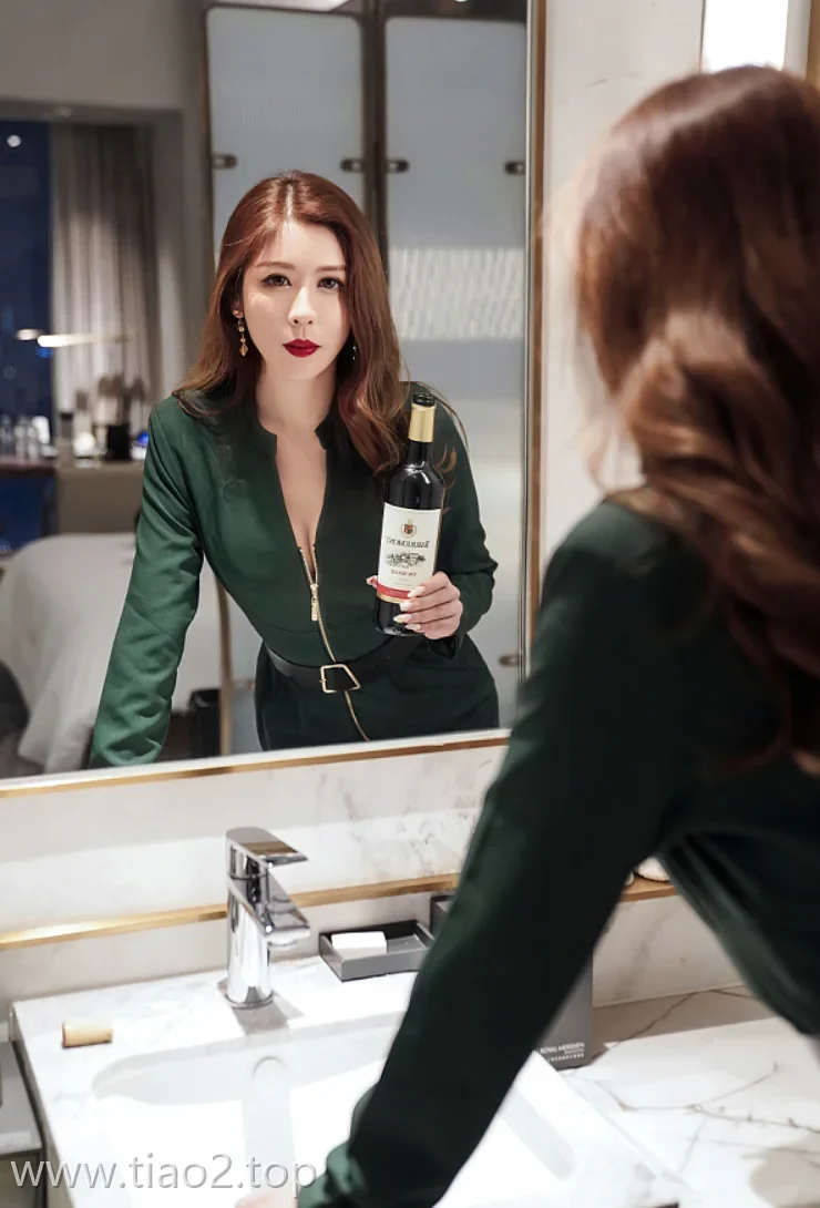 Xiuren图片丨秀人模特月野兔美妞-NO.7553期奢华夫人