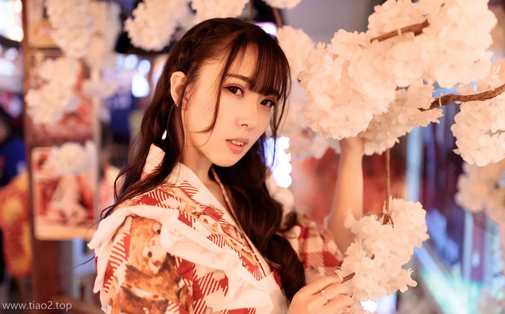 Xiuren图片丨秀人模特小波多-Vol.360期灯火下的和服女孩