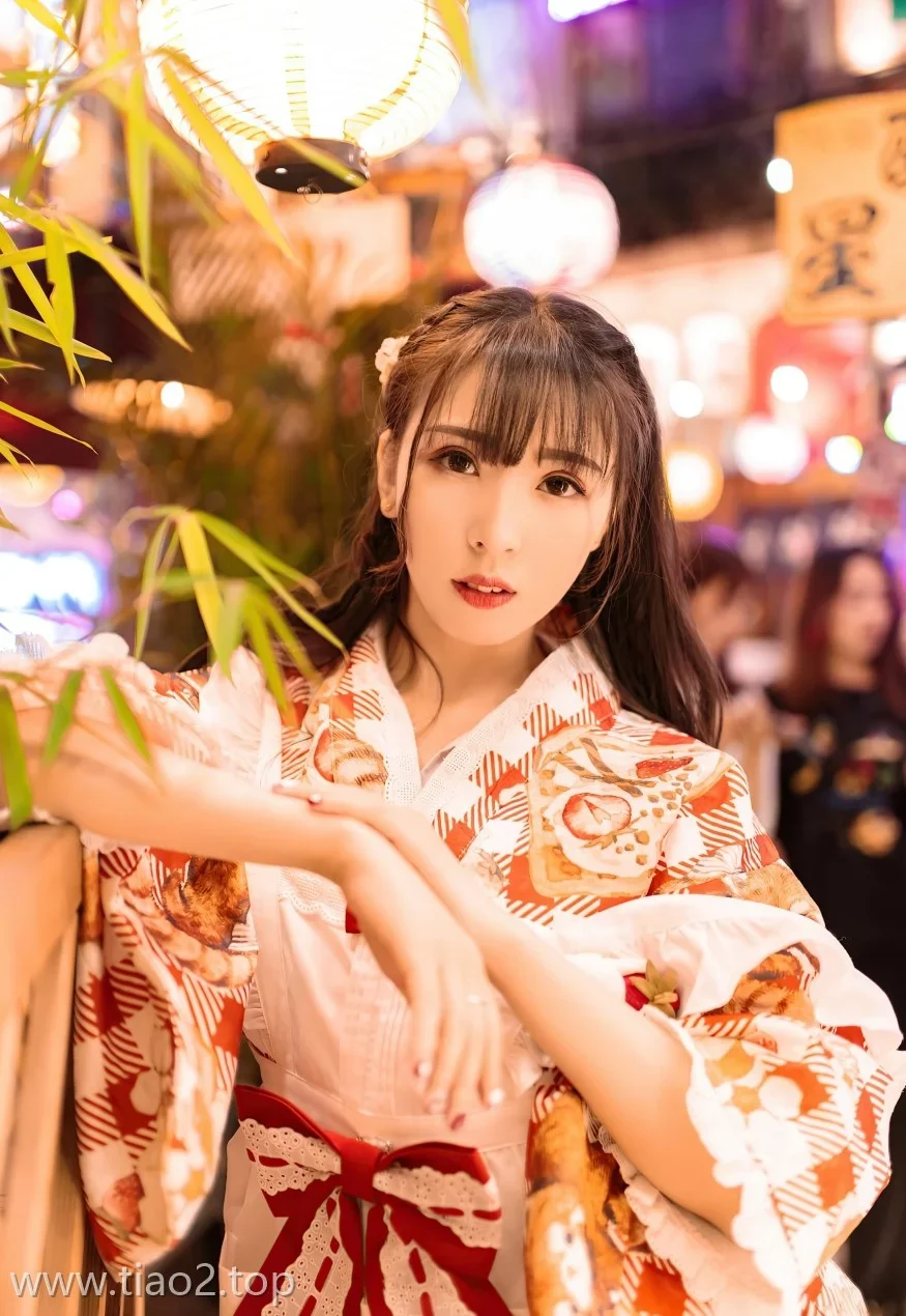 Xiuren图片丨秀人模特小波多-Vol.360期灯火下的和服女孩