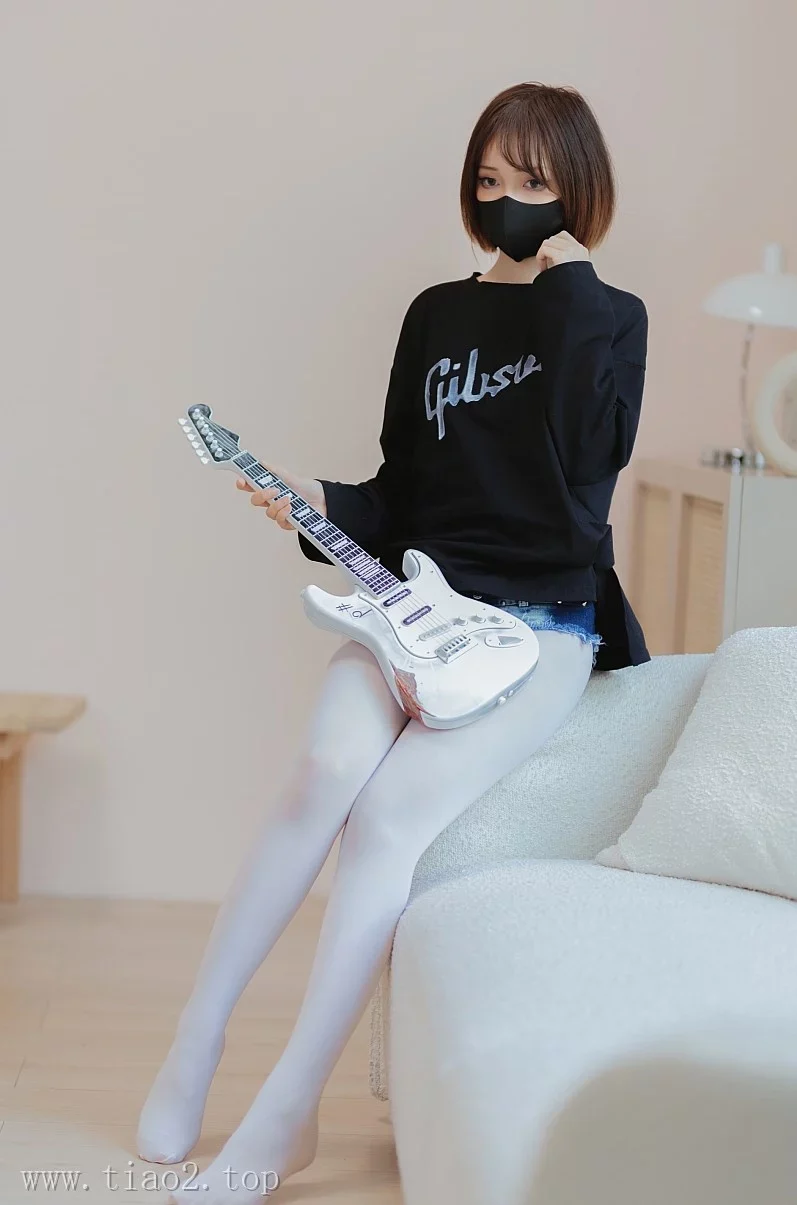 cosplay图片丨Coser洛桑w伊梓-升玖老师[38P-406.9M]