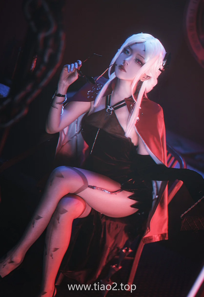 cosplay图片丨Coser黑龙贯通-禁闭者伊琳娜[13P-244MB]