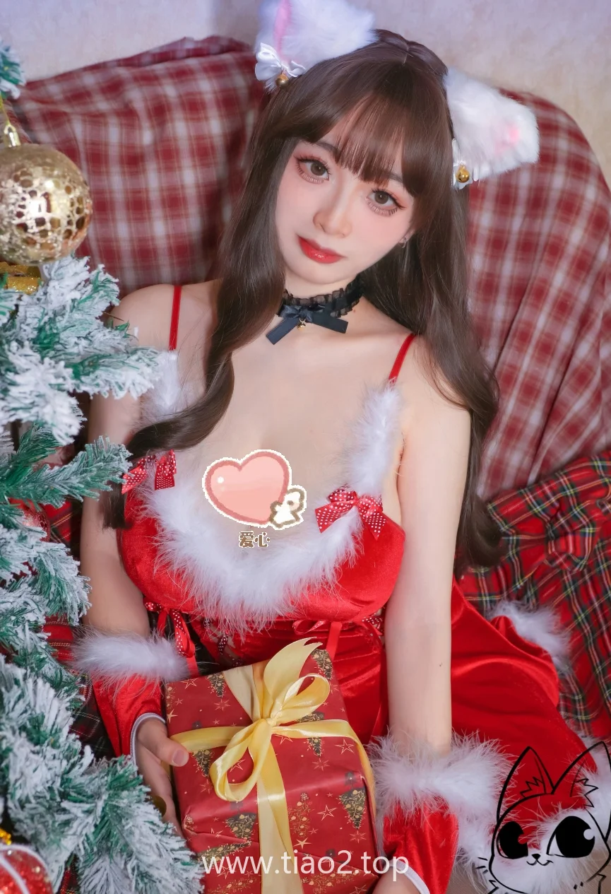 cosplay图片丨Coser韶陌陌-圣诞陌陌[34P-317.7M]