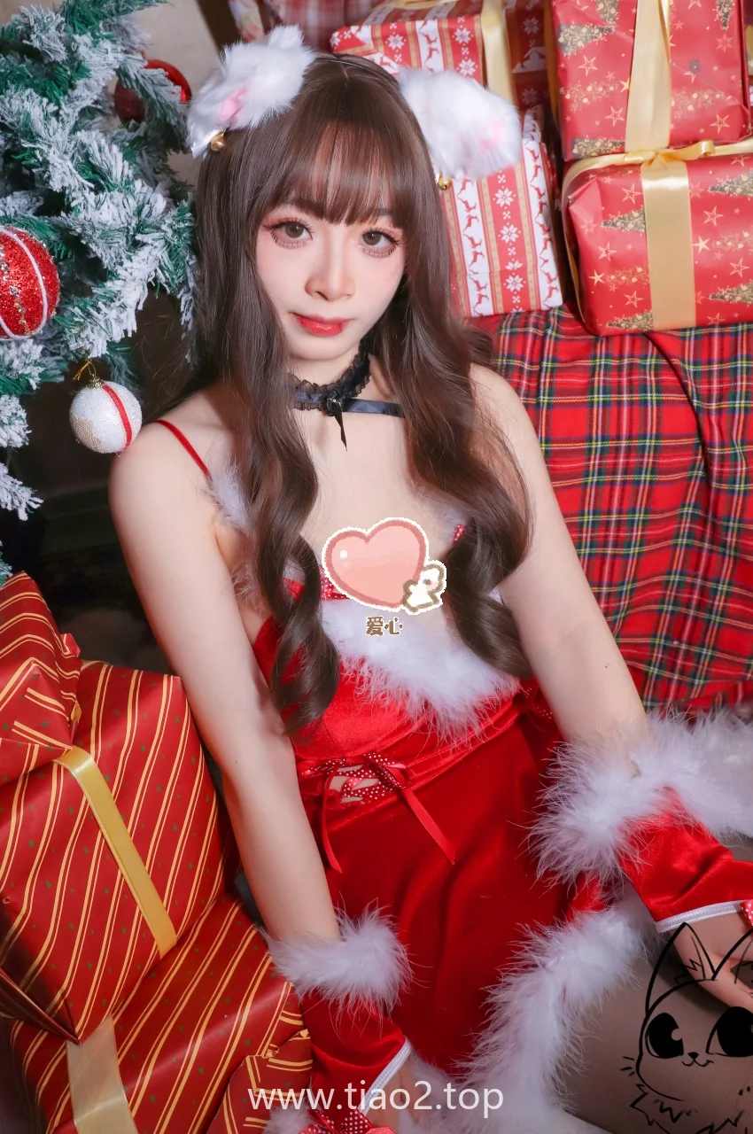 cosplay图片丨Coser韶陌陌-圣诞陌陌[34P-317.7M]