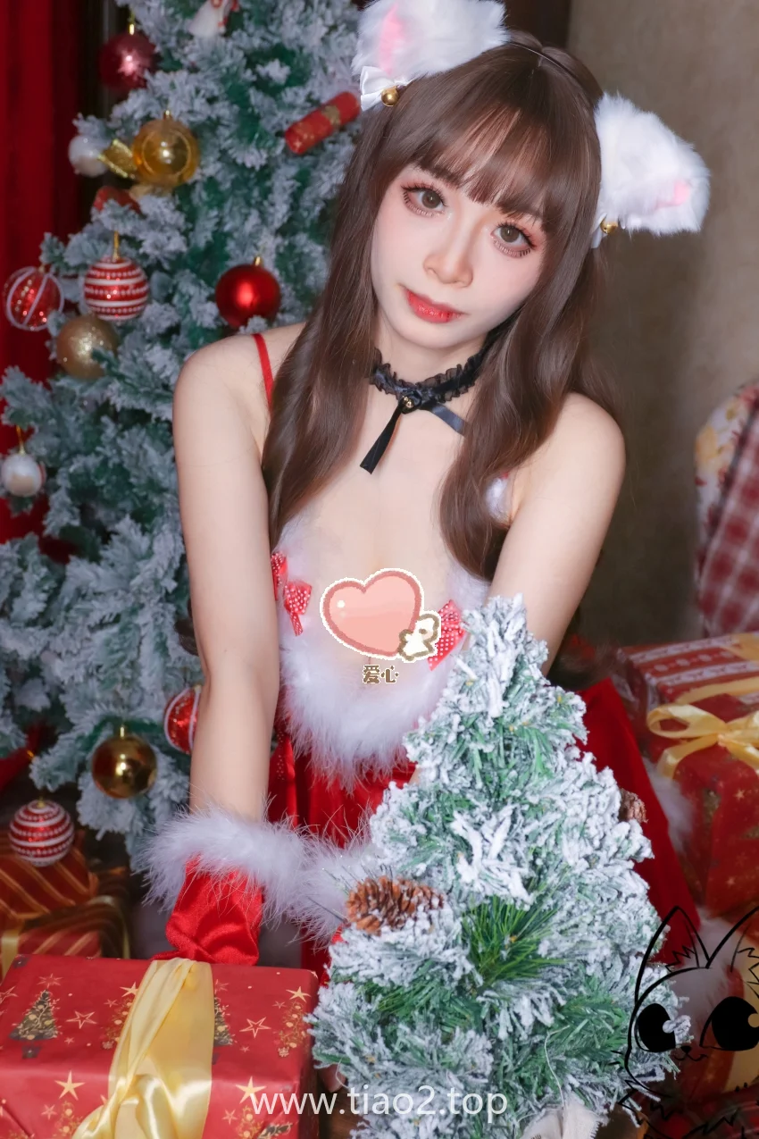 cosplay图片丨Coser韶陌陌-圣诞陌陌[34P-317.7M]