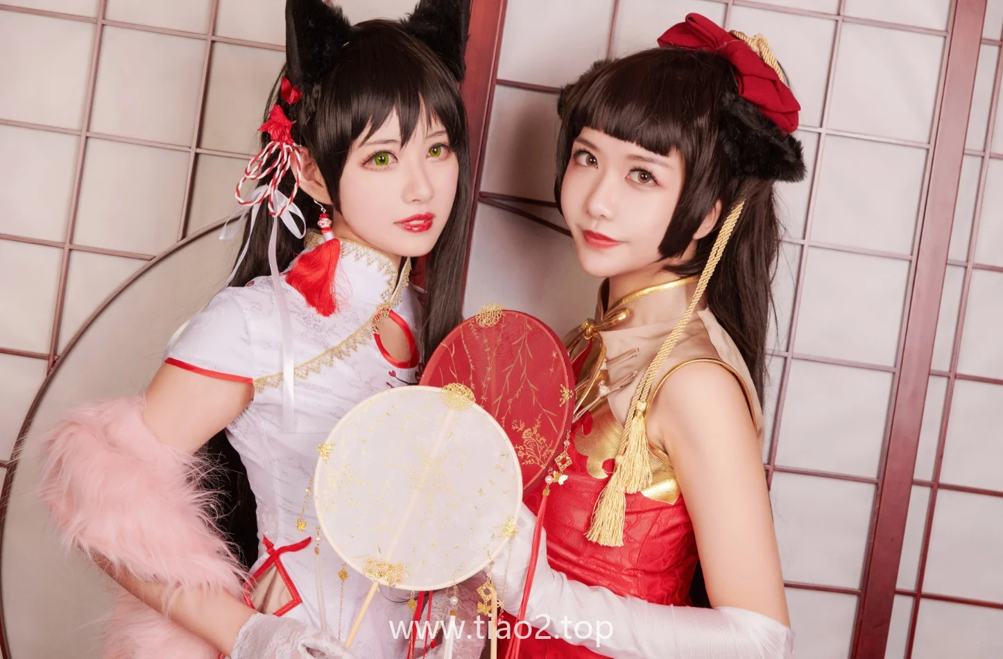 源纱希喵喵喵&Meiyi烛墨犬獒旗袍cos,反差挺大