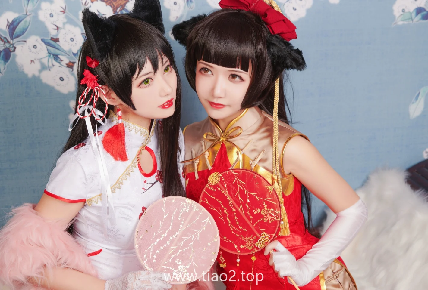 源纱希喵喵喵&Meiyi烛墨犬獒旗袍cos,反差挺大