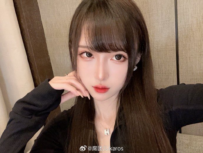 百看不厌！腐团儿Ikaros逆天颜值和完美身材，双重优势席卷coser界！