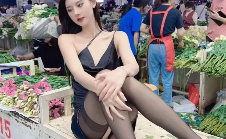 就是阿朱啊微密写真作品合集及个人资料分享