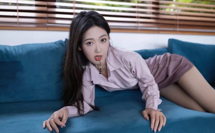 唐安琪和唐安琪angel是一个人吗?及全部定制图集分享