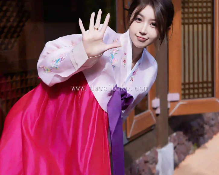 tina甜仔秀人正妹,免费在线图片包欣赏