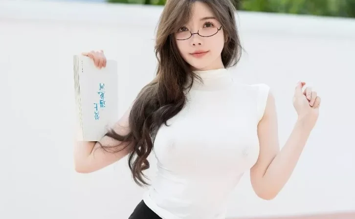 Xiuren图片丨秀人模特糯美子mini_VOL.643期图集欣赏