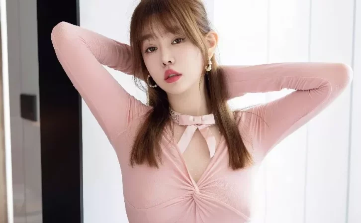 Xiuren图片丨秀人模特王雨纯_NO.7323期图集欣赏