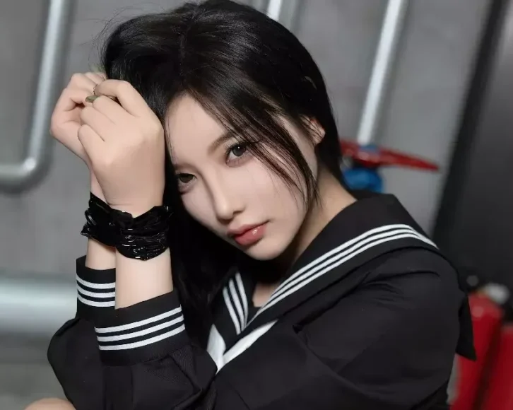 Xiuren图片丨秀人模特杨晨晨Yome_NO.8080期图集欣赏