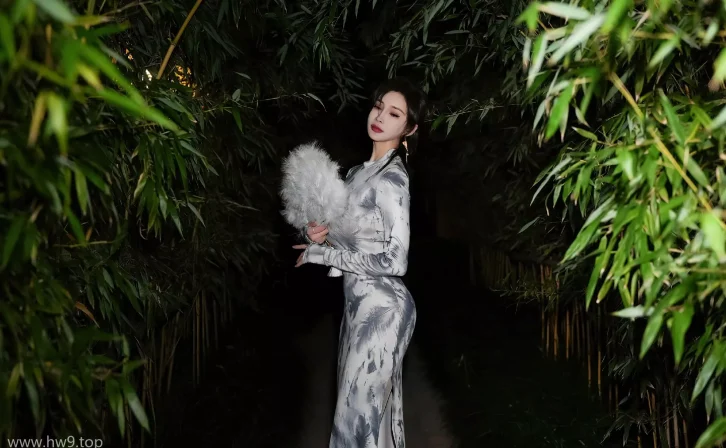 Xiuren秀人模特Carol周妍希_NO.7744期高清图片集