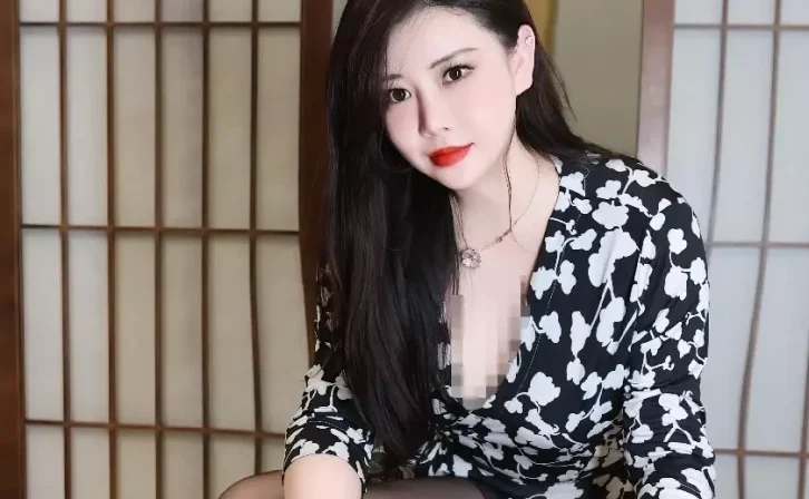 Xiuren秀人模特王婉悠Queen_NO.7548期免费图片观看
