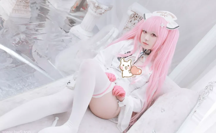 Coser愛ちゃん(Asagiriai)资料介绍及英仙座护士装cos赏析