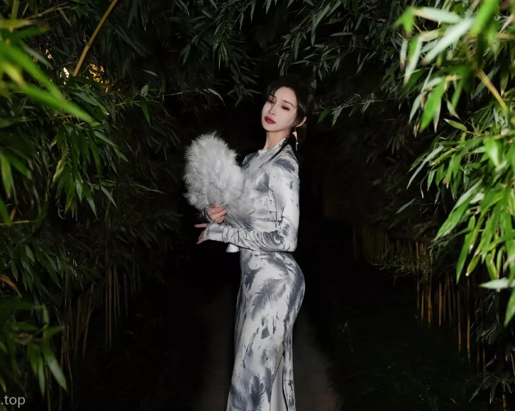 Xiuren秀人模特Carol周妍希_NO.7744期高清图片集