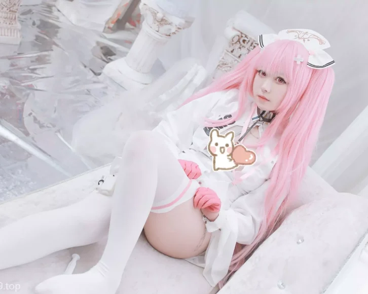 Coser愛ちゃん(Asagiriai)资料介绍及英仙座护士装cos赏析