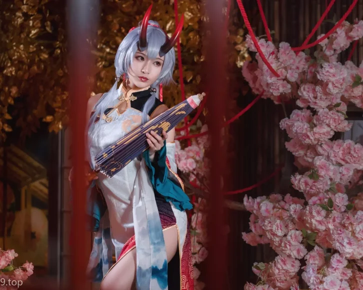 Coser铁板烧鬼舞w的资料介绍及cos巴御前图册欣赏