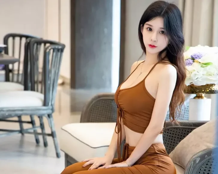 Xiuren图片丨秀人模特张雨萌_NO.3820期图集欣赏