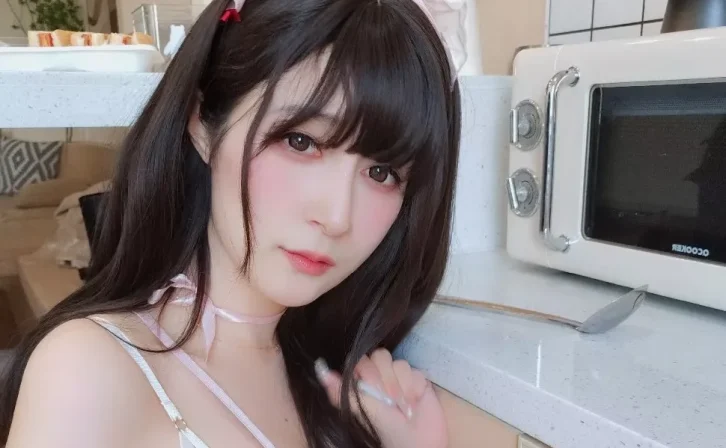 coser白银81-ヌードエプロン[119P／307MB]