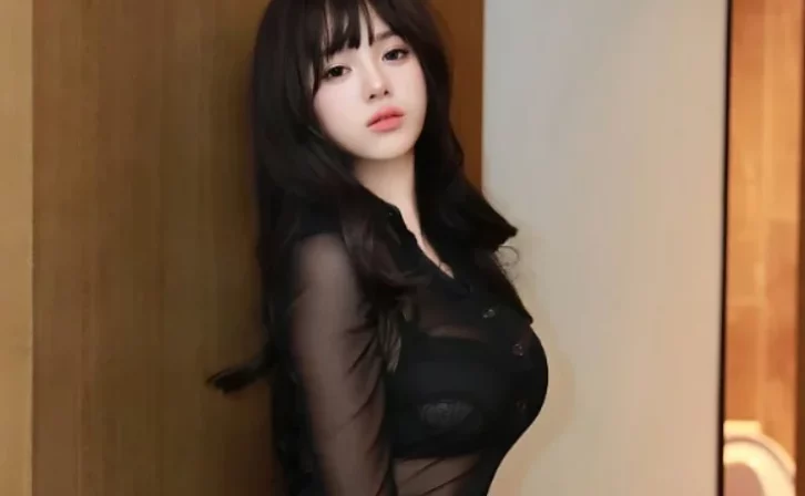 Xiuren图片丨秀人模特金小依_NO.8339期图集欣赏