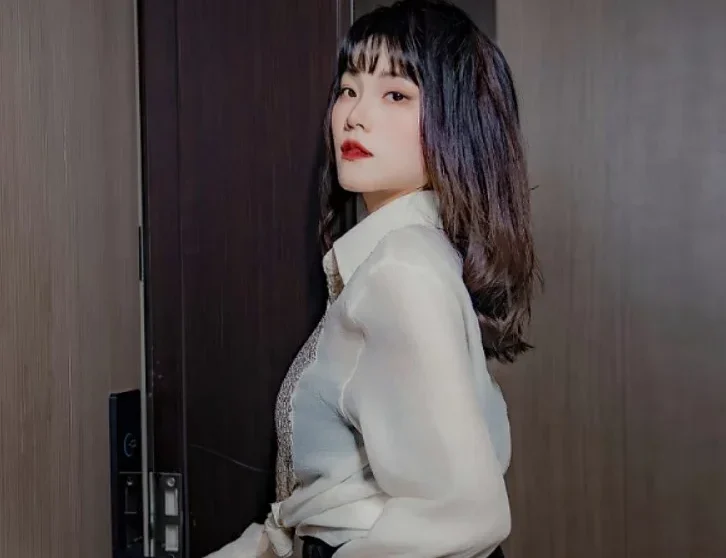 Xiuren图片丨秀人模特唐安诺_NO.8353期图集欣赏