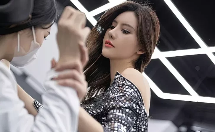 Xiuren图片丨秀人模特就是阿朱啊_NO.6173期图集欣赏