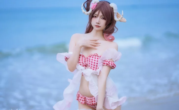cosplay图片丨Coser二佐Nisa-泰拉夏日纪事 艾雅法拉泳装