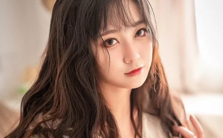 cosplay图片丨Coser棕桠阿狗崽(奇行家狗崽)简介及初冬梅川堀子