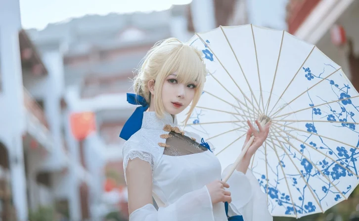 cosplay图片丨Coser封疆疆v图集大全:saber旗袍