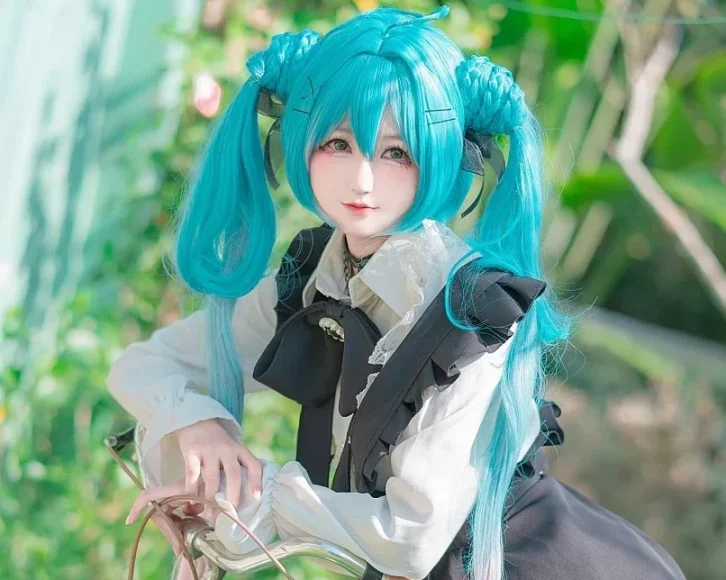 cosplay图片丨Coser_KuukoW图片集有哪些?附Miku Hatsune赏析
