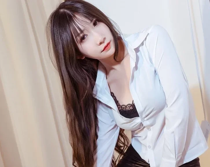 cosplay图片丨Coser阮邑_Fairy个人资料及作品大象OL