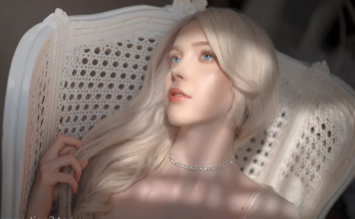 cosplay图片丨Coser_Sayathefox资料介绍和漂亮的粉色套裝