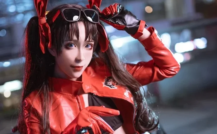 Coser翎柒菜菜精美图片集欣赏:cos机车凛